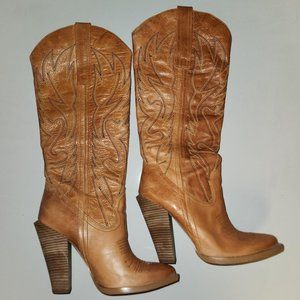 VERY RARE Jessica Simpson Alan boots 10